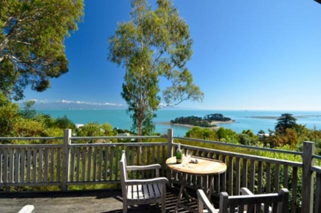 The Wheelhouse Inn Nelson Dış mekan fotoğraf
